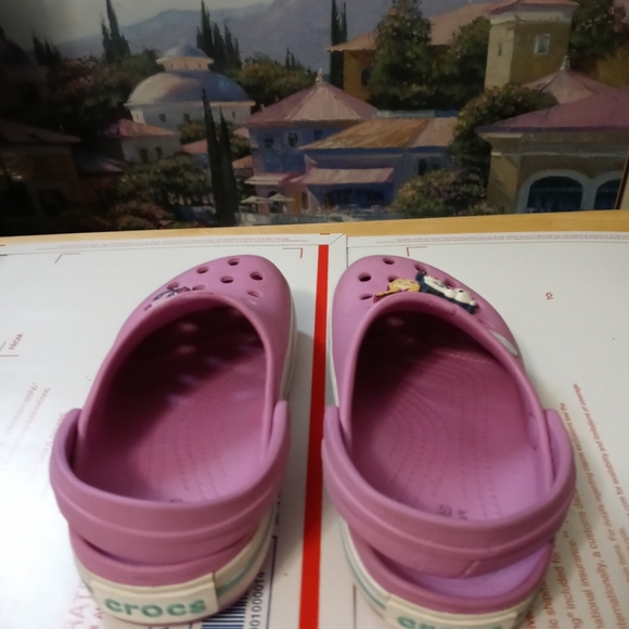 🚣🏩CROCS CHILD SIZE 10 SLIPPERS🎠💒 - Picture 6 of 13